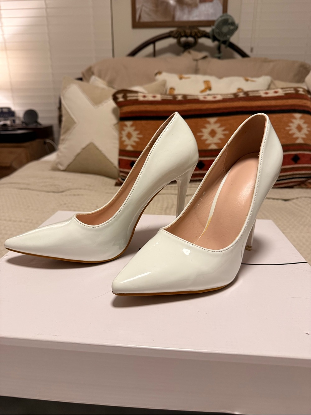 Women's White Patent Pointed-Toe High Heels